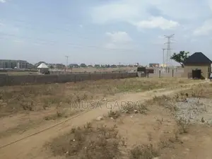 Prime Plot: Your Gateway to Convenience in a Mini Estate