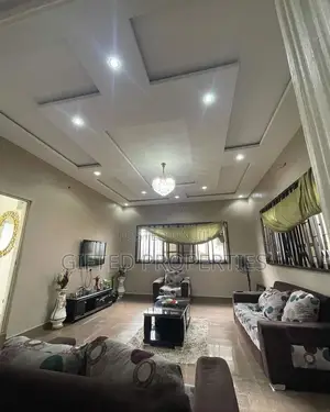 4bdrm Bungalow in Chike Street Off Nta, Port-Harcourt for sale