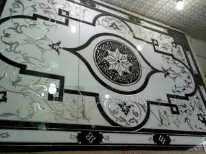 Decor, by 4 and by 6