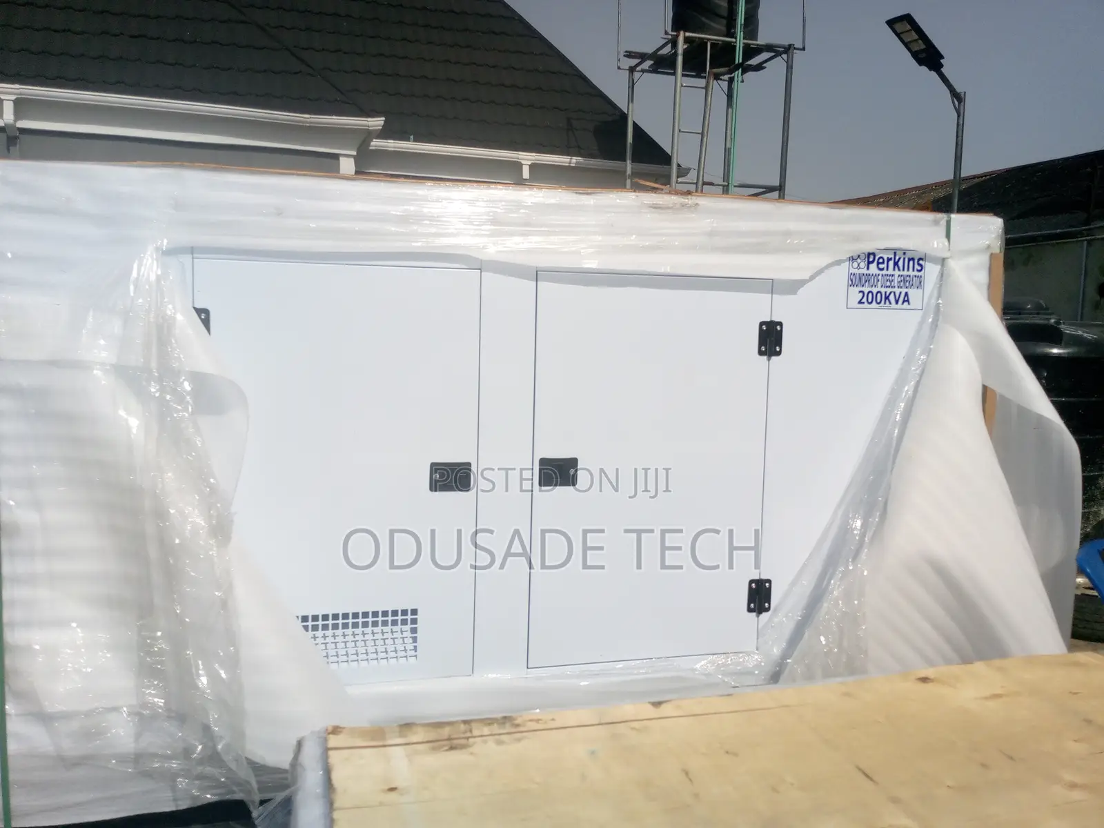 Silent Diesel Generator 200kva Perkins