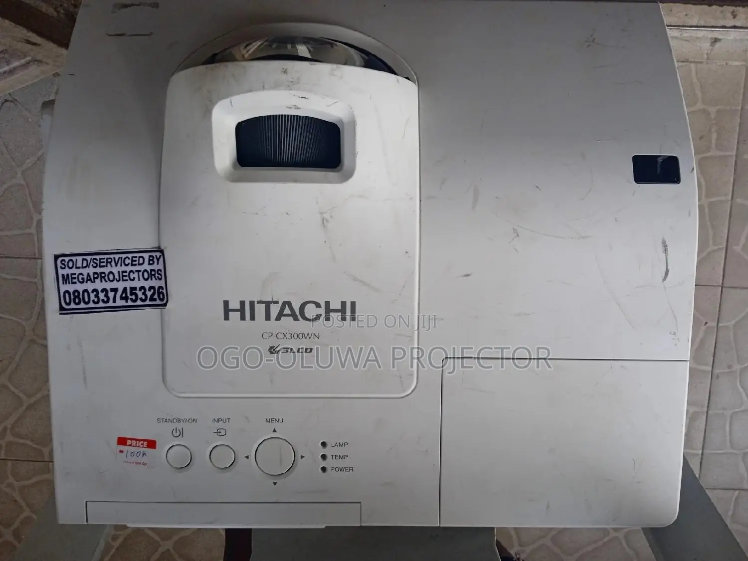 Super Sharp Ultra Short Throw Projector