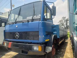 Mercedes Benz Truck 814 2006 Blue