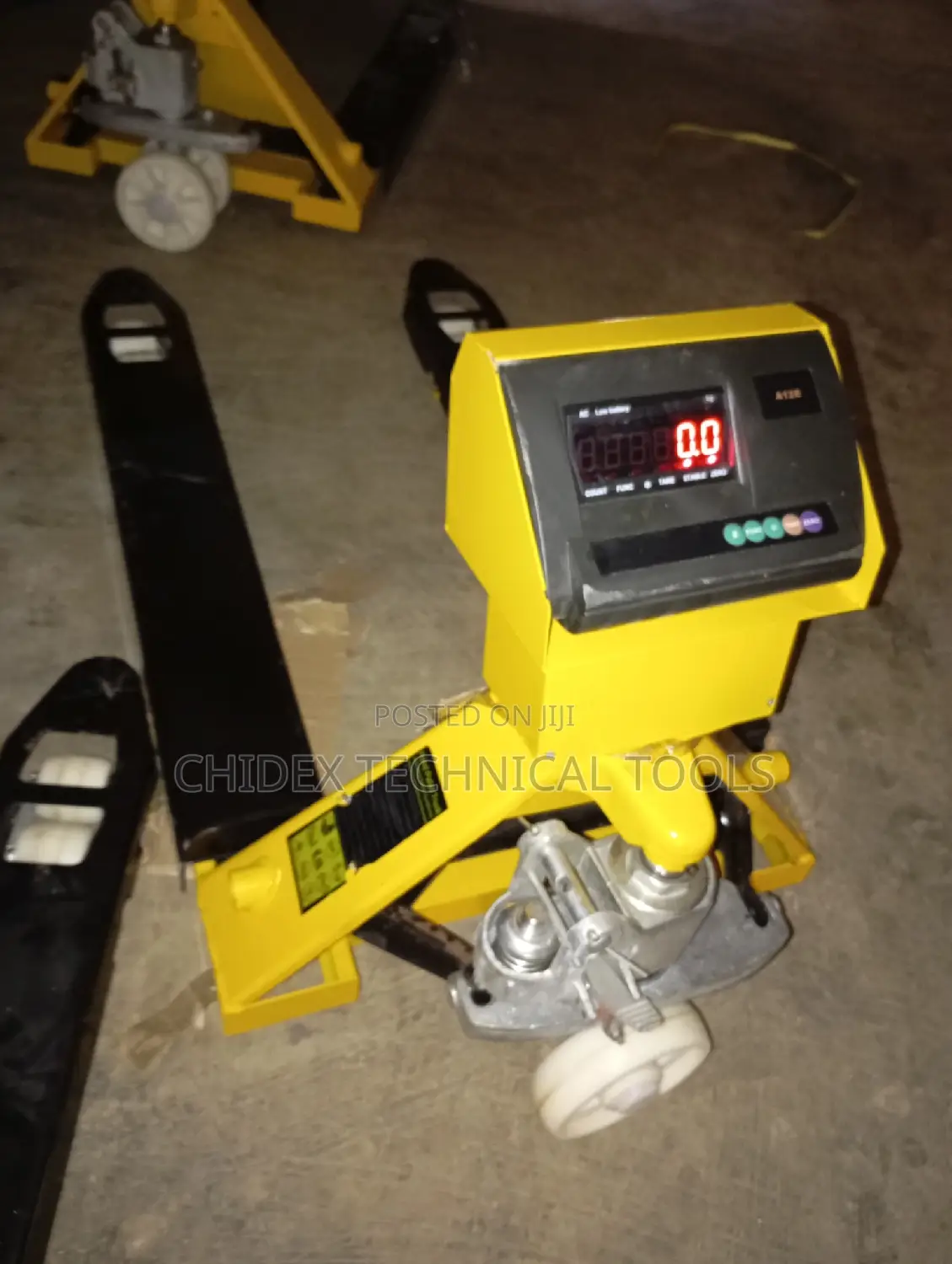 Pallet Truck Digital Display 3000kg