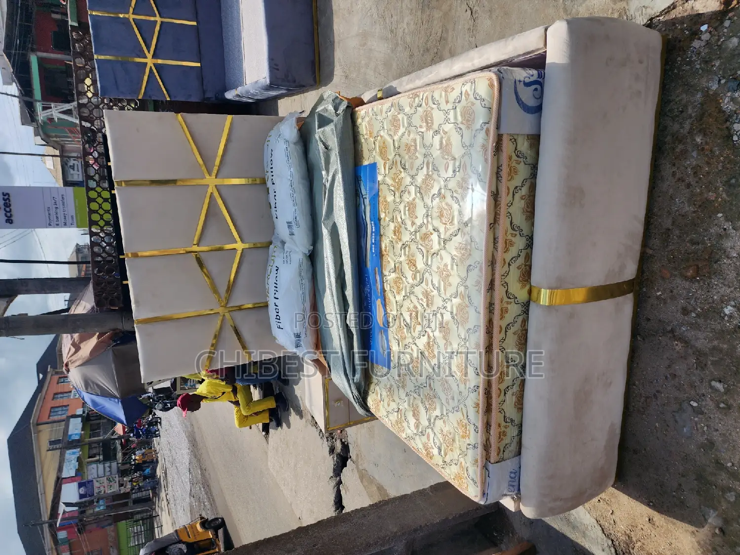 Quality 4.5by6 Upholstery Bed Frame With One Bed Side