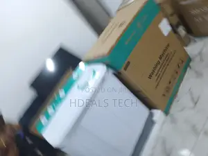 Power Saving 11kg Hisence Washing Machine.