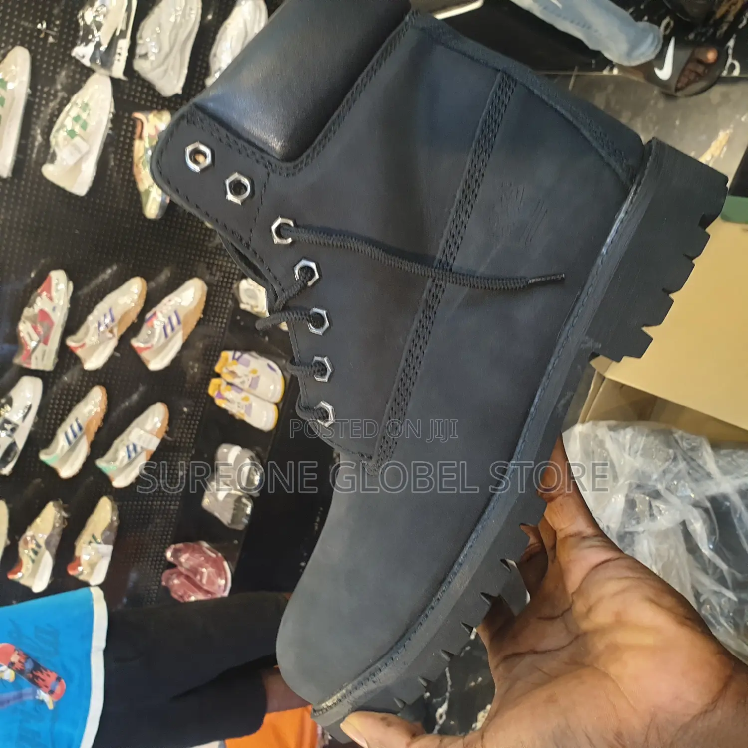 TIMBERLAND Men Solid All Black