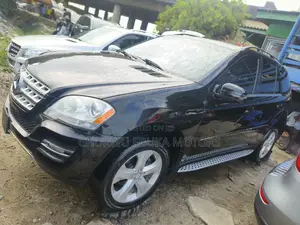 Mercedes-Benz M Class ML 350 4Matic 2011 Black