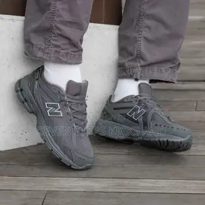 New Balance 1906r Grey Cordura Magnet Luxury Sneakers