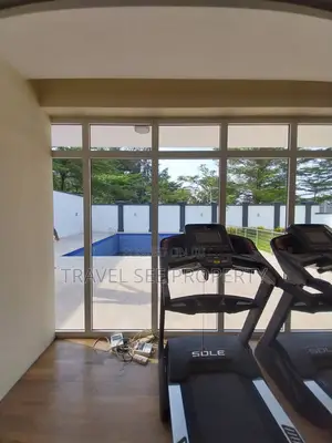 Furnished 3bdrm Duplex in Bananas Lsland for rent