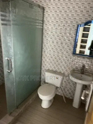 3bdrm Block of Flats in Efab Metropolis, Gwarinpa for rent