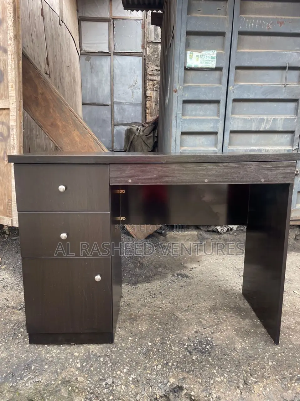 Reading Table