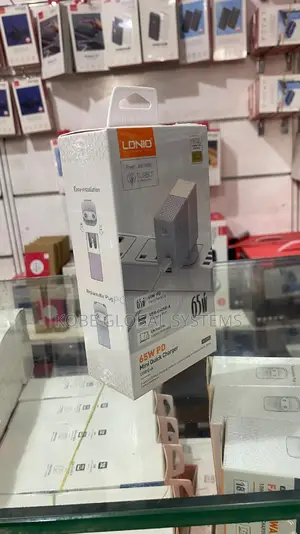 Photo - Ldnio Mini Quick Charger 65W Pd
