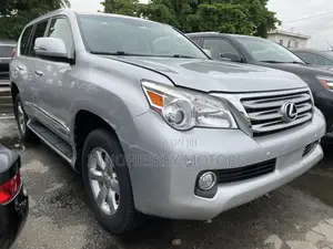 Photo - Lexus GX 460 Base 2013 Silver