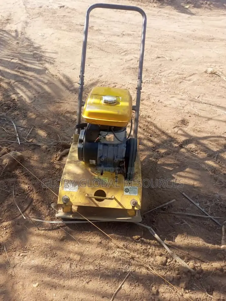 Compactor Machine for Rentage