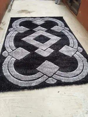 Modern Turkish Shaggy Centre Rug