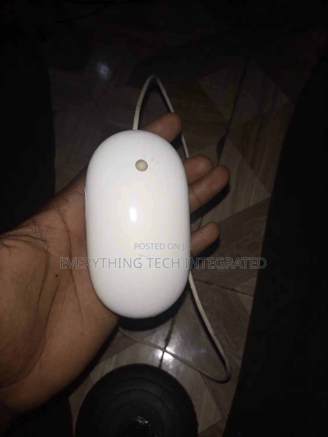 New Genuine Apple A1152 USB Wired Optical Mighty Mouse