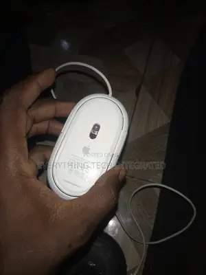 New Genuine Apple A1152 USB Wired Optical Mighty Mouse