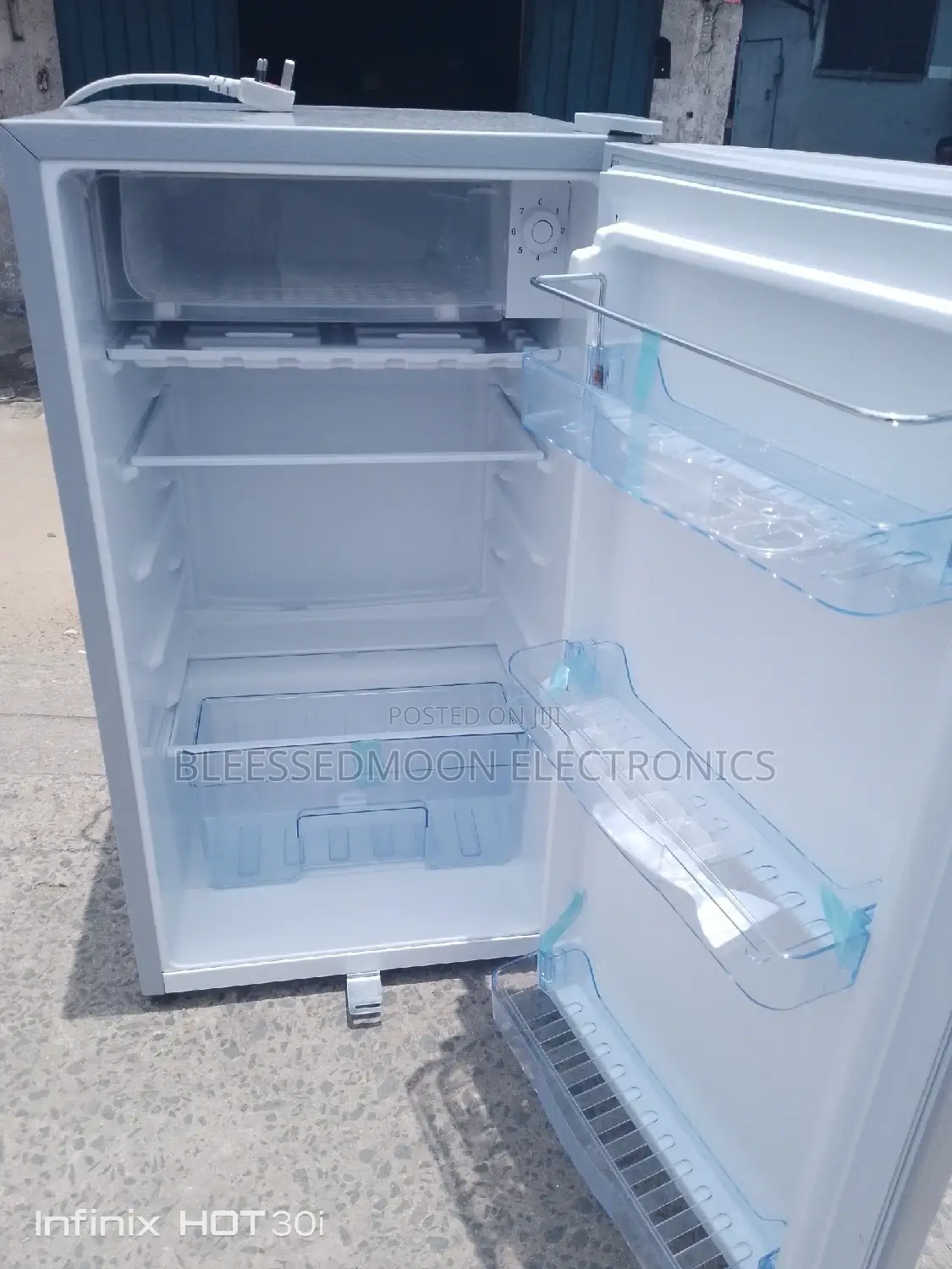 Thermocool Table Top Fridge 3 Years Warranty