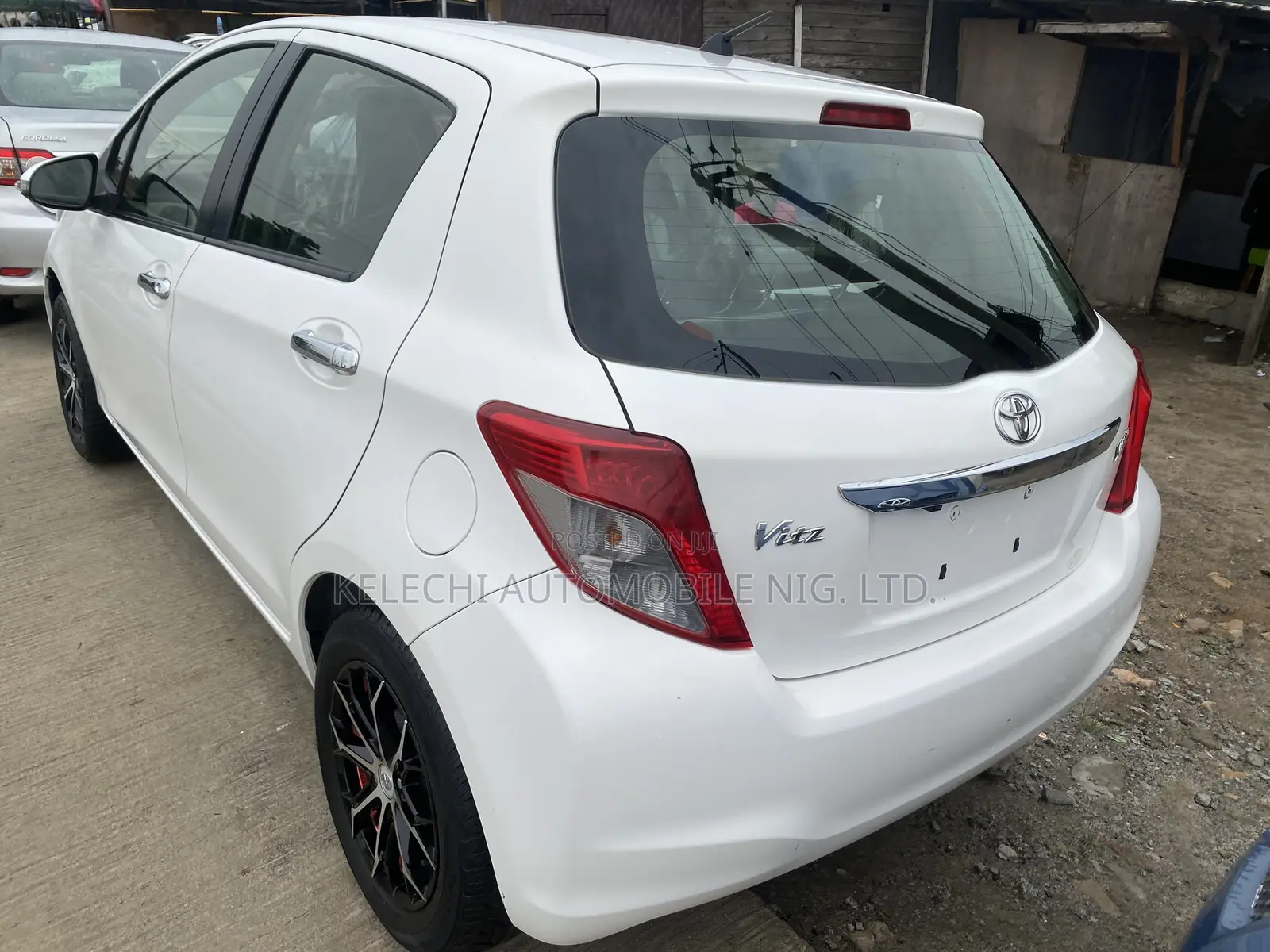 Toyota Yaris 2013 White