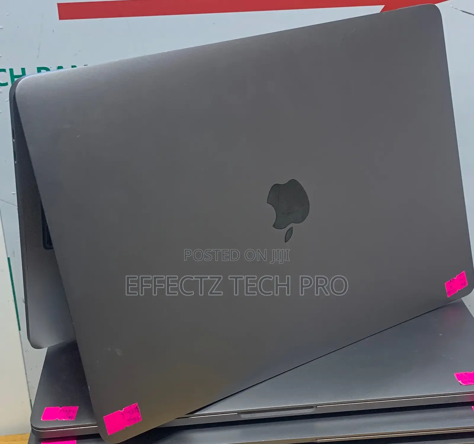 Laptop Apple MacBook Pro 2020 16GB Intel Core i5 SSD 256GB