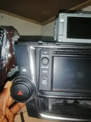 2010 - 2012 TOYOTA Highlander Screen