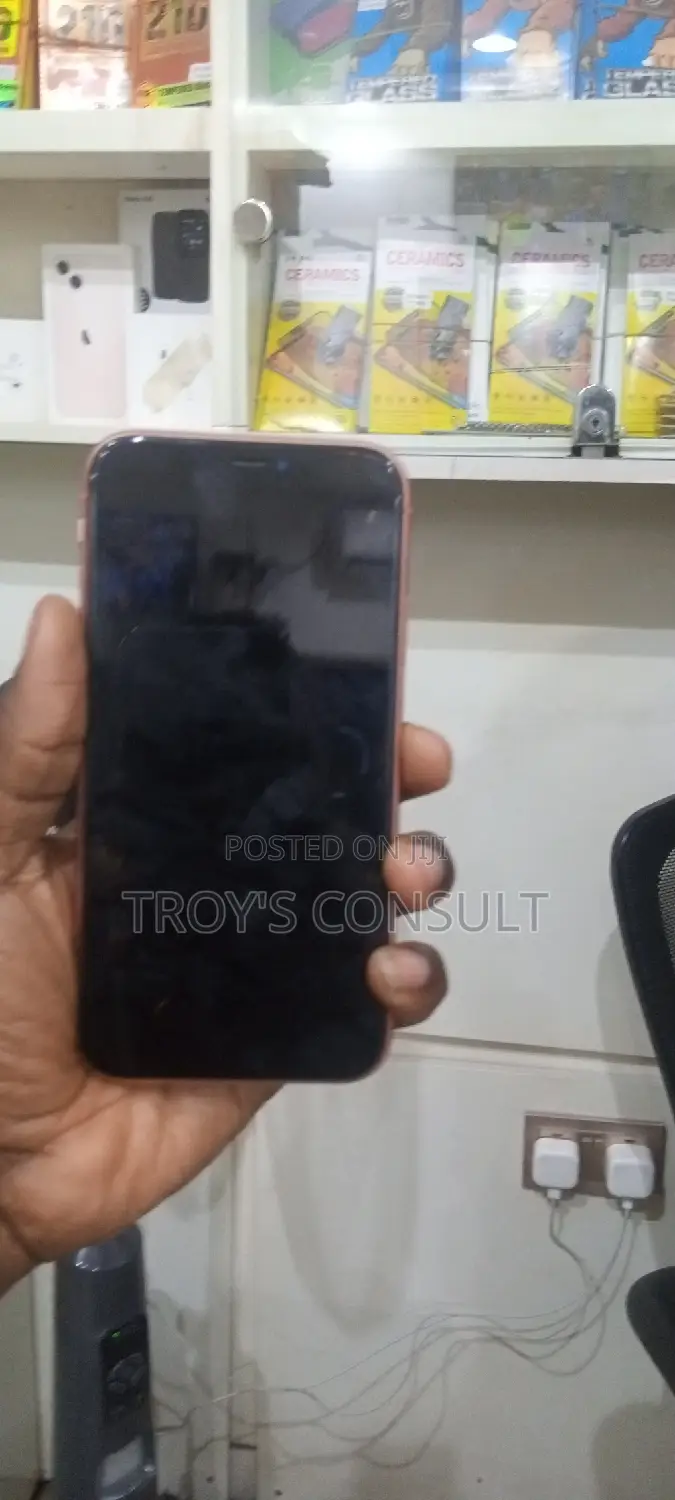 Apple iPhone XR 128 GB Orange