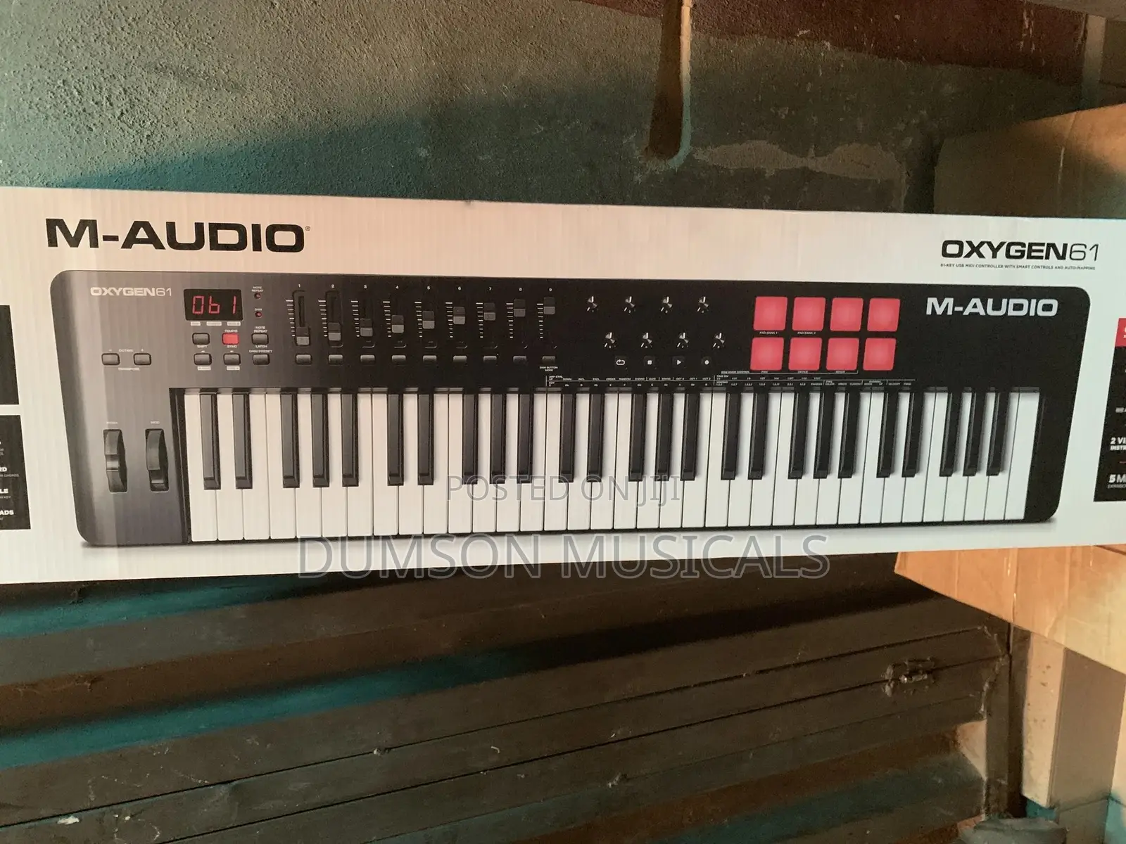 M-Audio Oxygen 61 Studio Keyboard