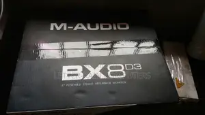 M-Audio Bx8 D2