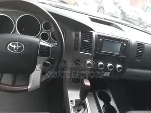 Toyota Sequoia 2016 Black