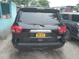 Toyota Sequoia 2016 Black