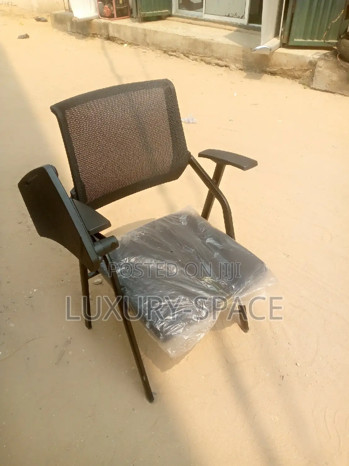 Foldable Mesh Study Chairs