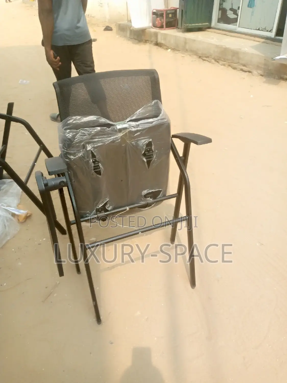 Foldable Mesh Study Chairs