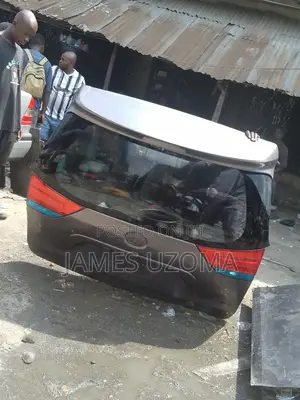 Complete Boot Toyota Sienna 2012 Model
