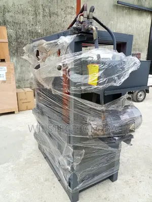 Vertical Hydraulic Baling Machine