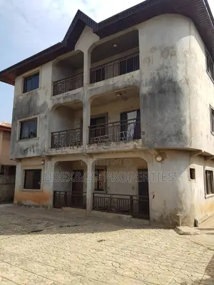 3bdrm Block of Flats in Gasline, Ado-Odo/Ota for sale