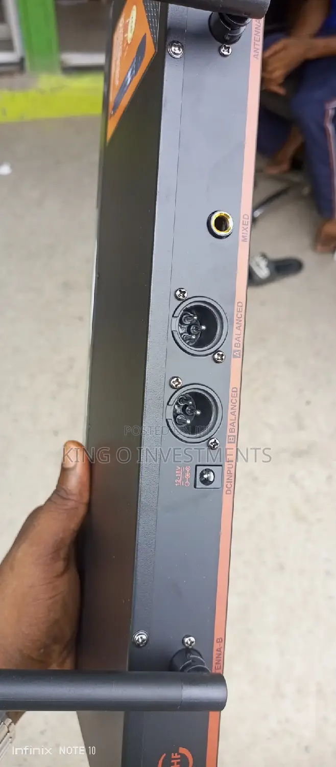 JBL Wireless Double Microphone