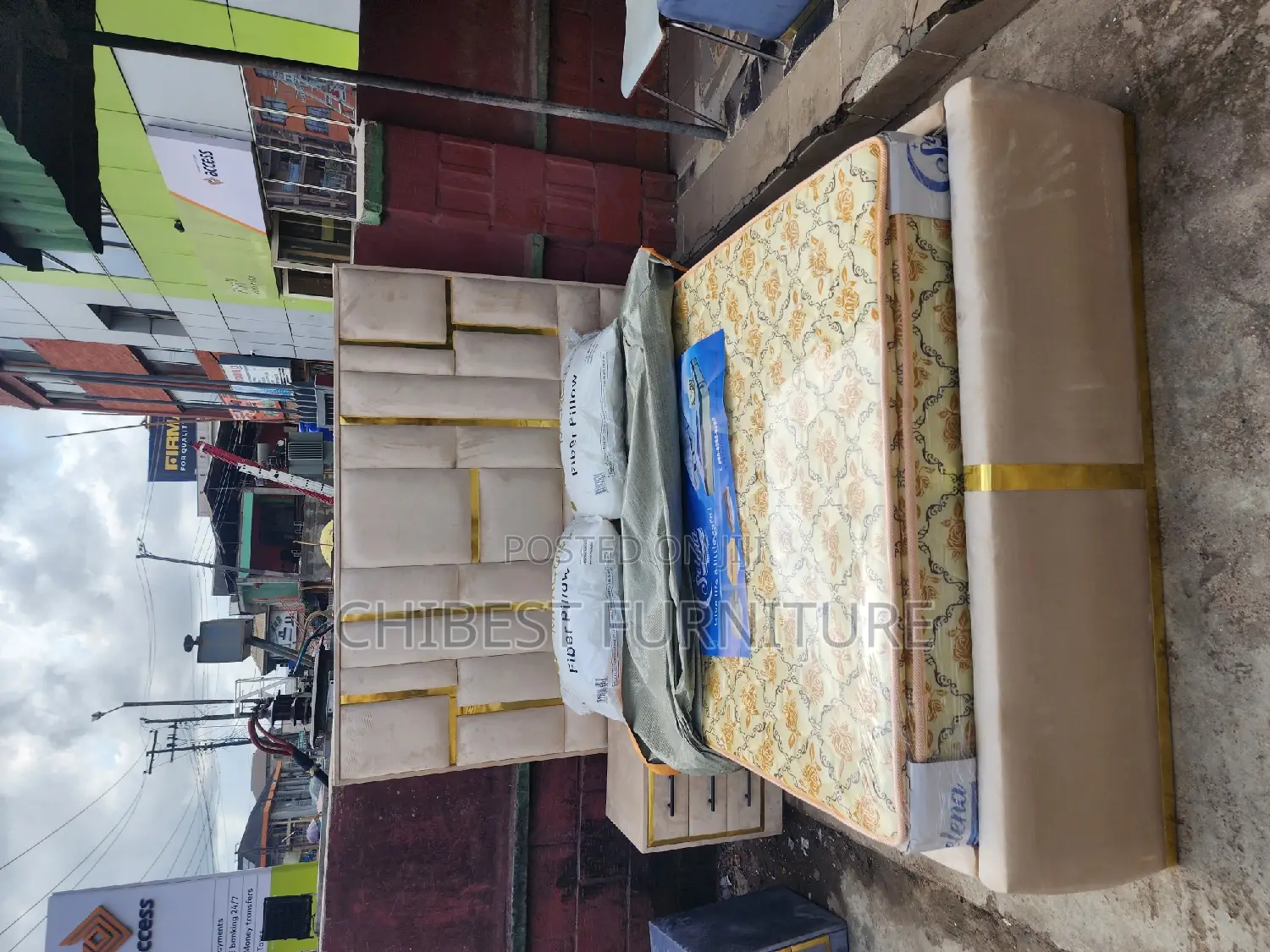 Quality 4.5by6 Upholstery Padded Bed Frame With One Bed Side
