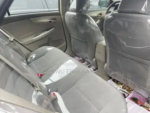 Toyota Corolla 2010 Black