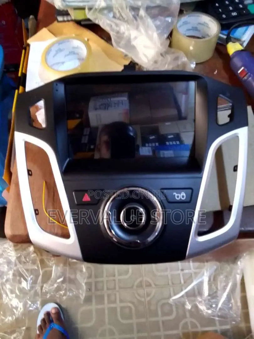 Ford Focus 2011-2019 Android Player + Reverse Camera 