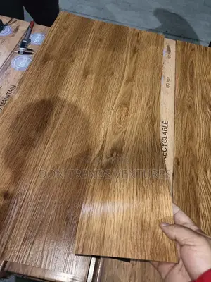 Vinly Floor