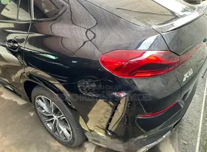BMW X6 xDrive50i AWD 2020 Black