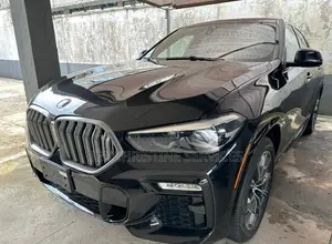 BMW X6 xDrive50i AWD 2020 Black