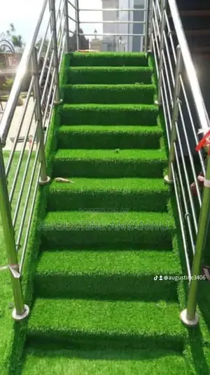 High Quality Centatic Artificial Grass Rug 30mm