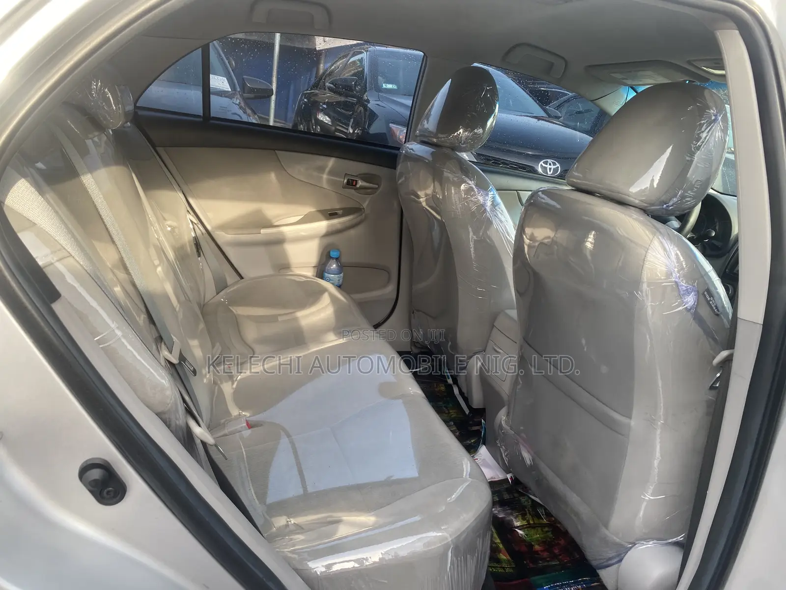 Toyota Corolla 2012 Silver