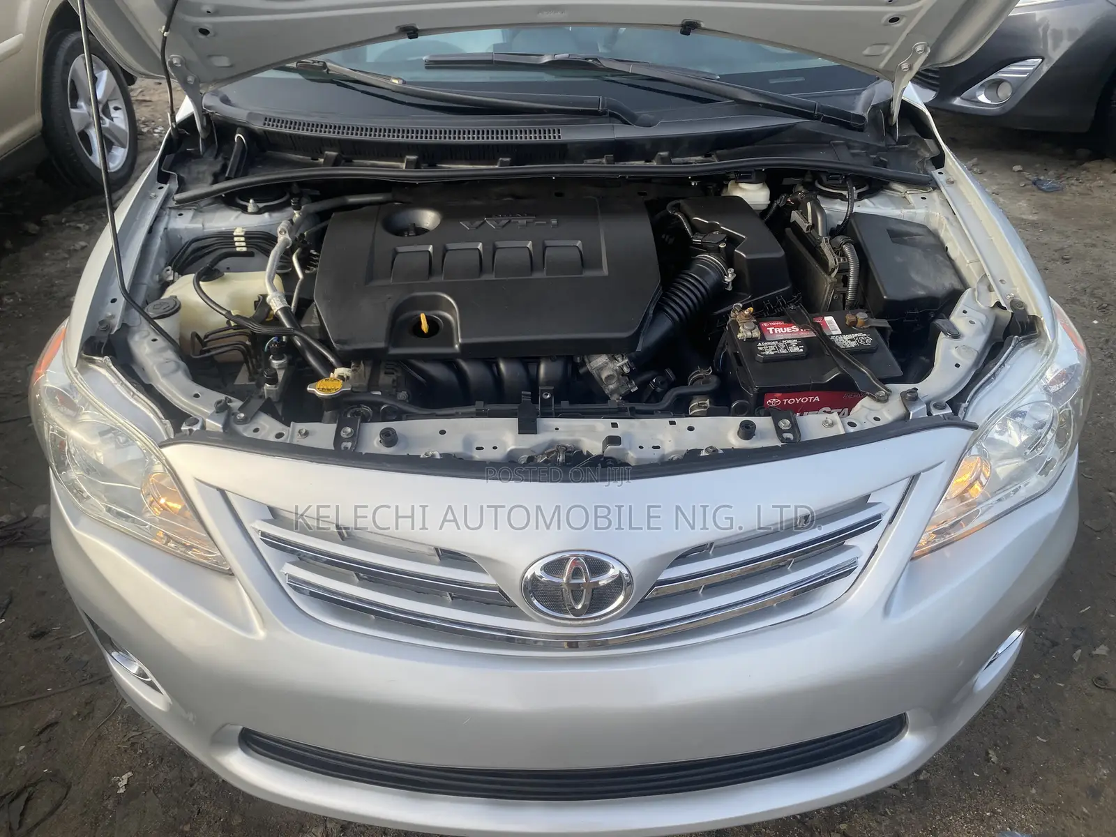 Toyota Corolla 2012 Silver