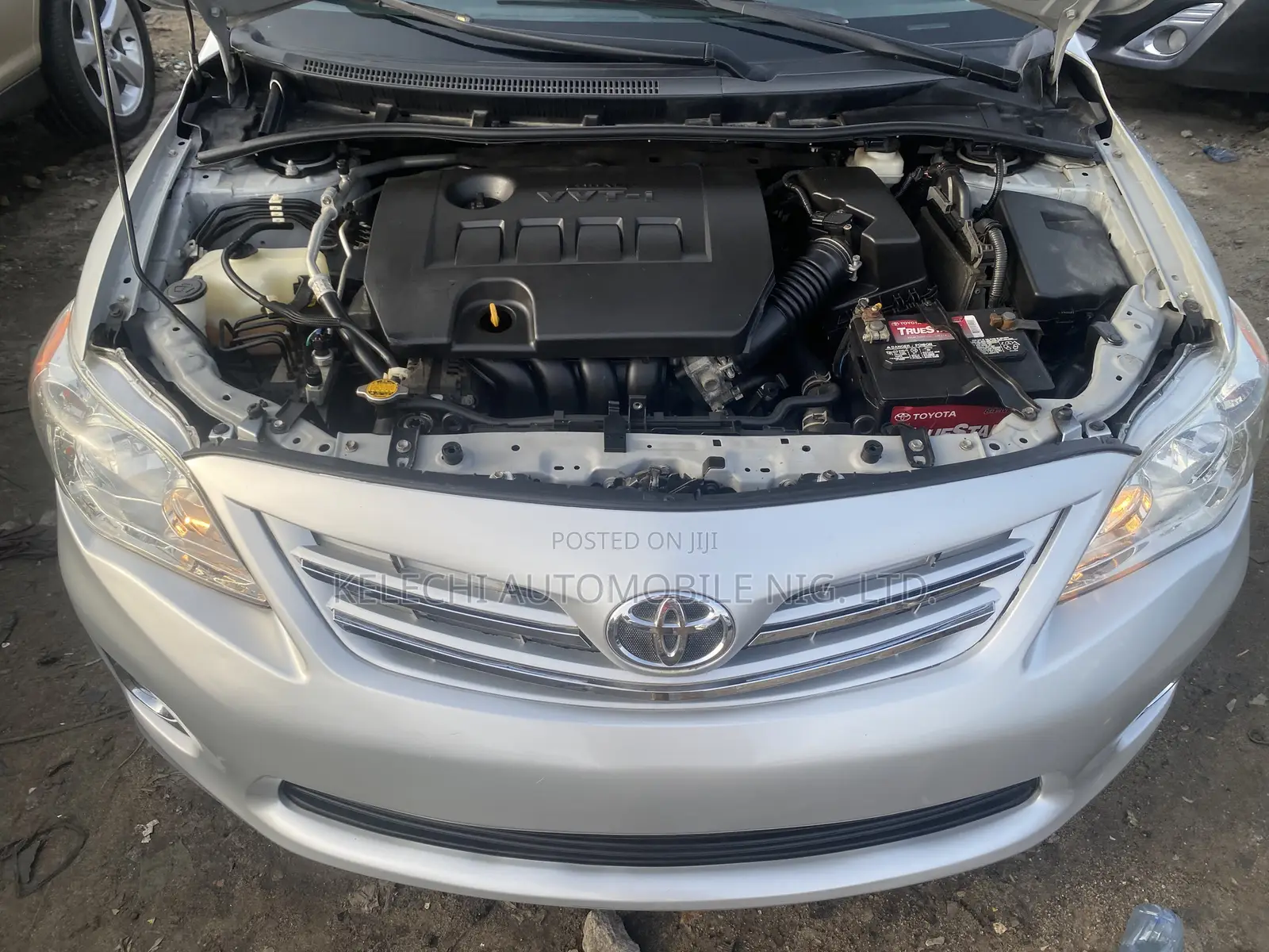 Toyota Corolla 2012 Silver