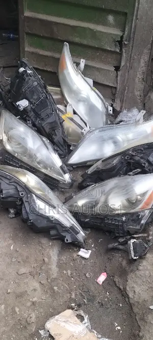 All Types of Headlight for Lexus Available