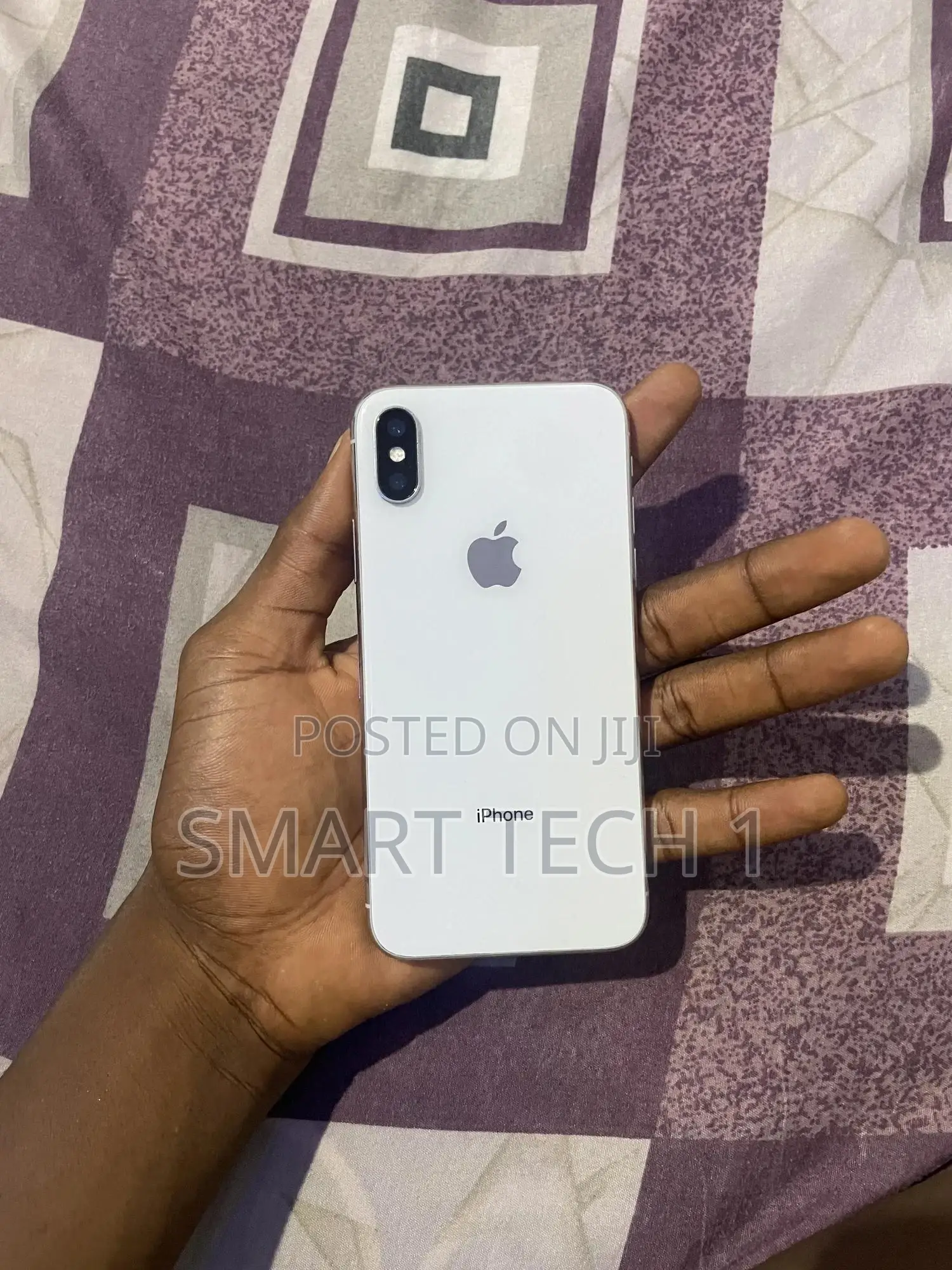 Apple iPhone X 64 GB White