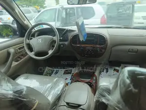 Toyota Sequoia 2007 White