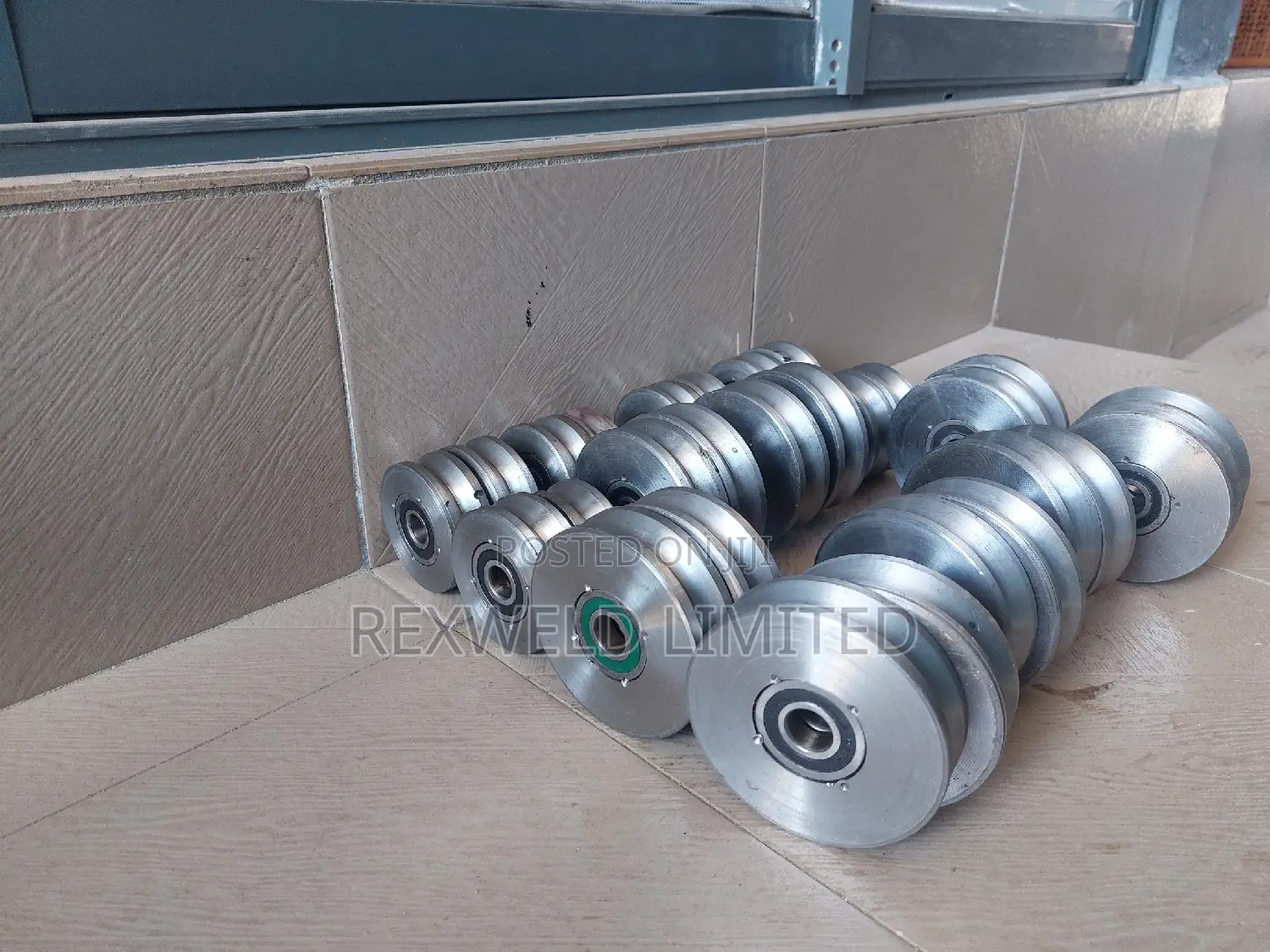 Silver Sliding Gate Roller